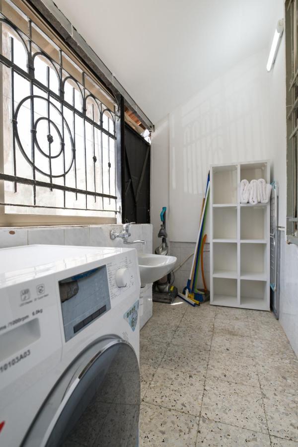 Lovely & Budget Apartment At The Center, Gardens & German Colony 하이파 외부 사진